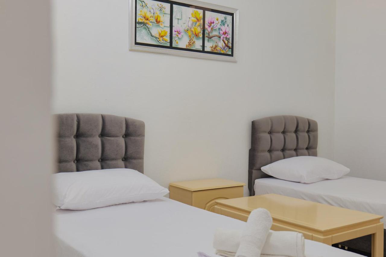 Hotel Casamia Sarandë Buitenkant foto